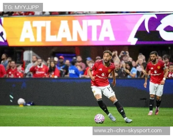 姆伯莫回忆曼联球迷热情并强调三叉戟仍需提升的关键点