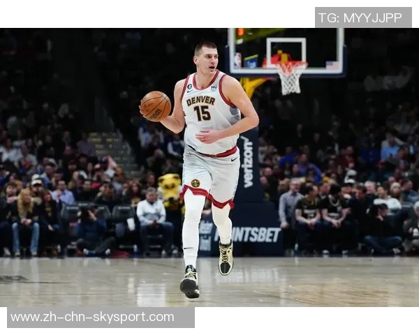 约基奇回应记者提问不满年纪话题显得低调幽默 约基奇回应记者提问不满年纪话题显得低调幽默