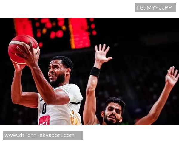 奥拉朱旺称赞文班独特投篮技巧难以防守旋转多样性令人惊叹 奥拉朱旺称赞文班独特投篮技巧难以防守旋转多样性令人惊叹