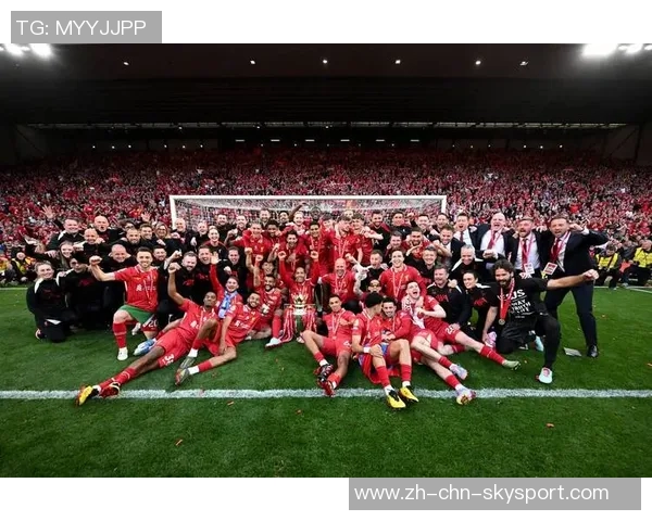 英超争夺激烈曼联仅差1分冲击前六席位 英超争夺激烈曼联仅差1分冲击前六席位