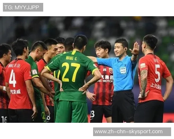 国安主帅解释半场换三人意图在于调整战术以扭转局势