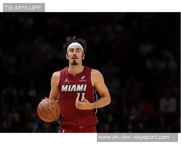 哈克斯表现出色15投8中砍下18分8篮板9助攻2盖帽正负值高达18助球队获胜