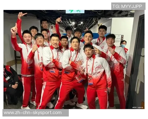 全运U22男篮半决赛广东队轻松战胜上海队李奕臻表现出色砍下18分5板2助